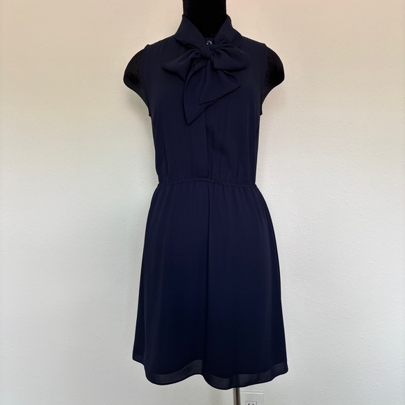 Aritzia Sunday Best Navy Pussybow Shirt Dress - Picture 1 of 7
